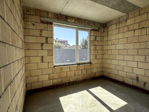 будинок за адресою Віктора Макогона вул.