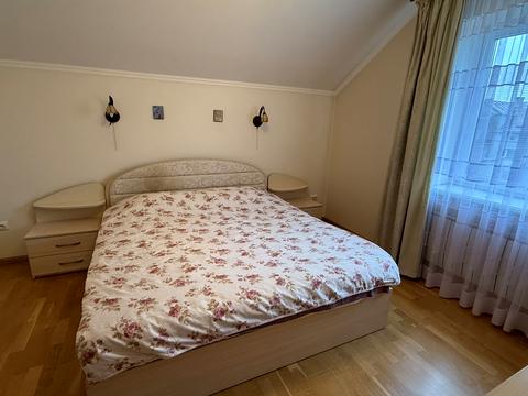 будинок за адресою смт. Рудне, Вузька вул.