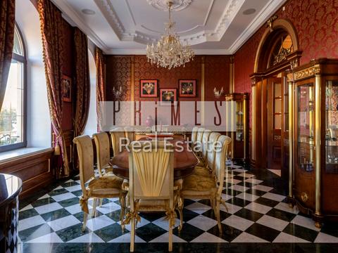 будинок за адресою смт. Козин, Столичне шосе