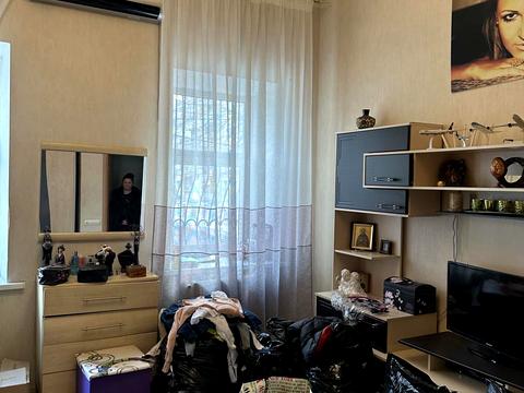 квартира за адресою Богдана Хмельницького вул., 1