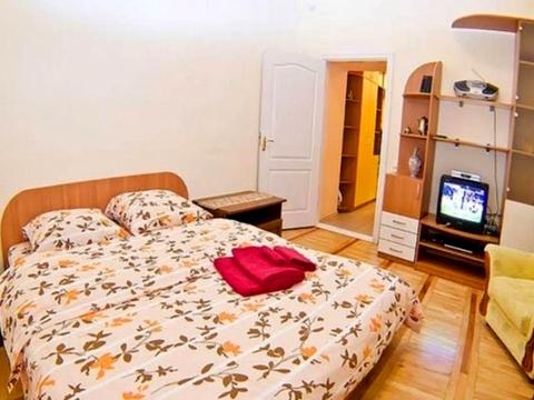 квартира за адресою Михайлівський пров., 9