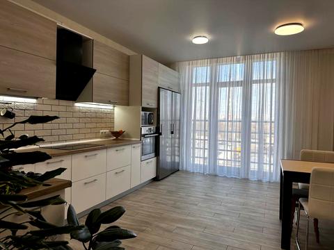 квартира за адресою Сім'ї Кульженків вул. (Петра Дегтяренка), 31