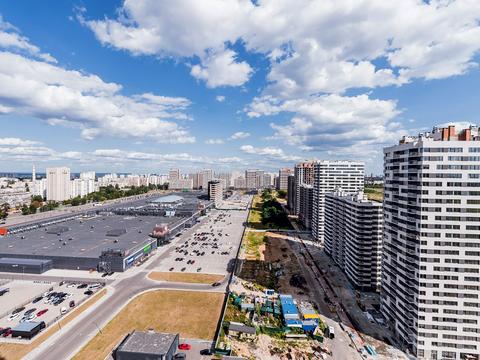 квартира по адресу Олександра Олеся ул., 8/17