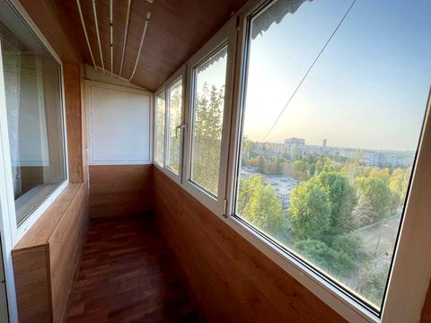 квартира за адресою Космонавтів вул., 17