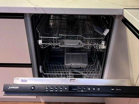 квартира за адресою Лісна вул., 1