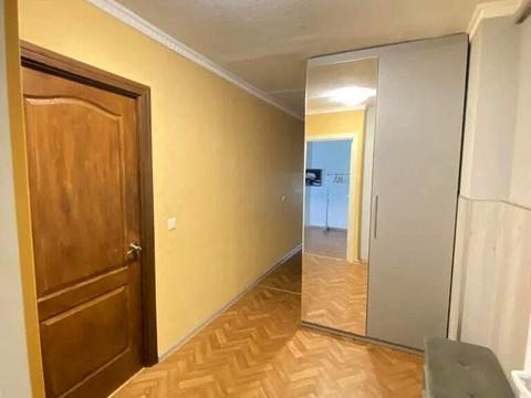 квартира за адресою Богдана Хмельницького просп. (Героїв Сталінграда), 4