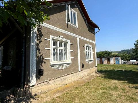 будинок за адресою с. Михальча, Українська, 12