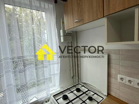 квартира за адресою Хорольський пров., 16