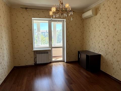квартира за адресою Леоніда Жаботинського вул. (Правди), 49
