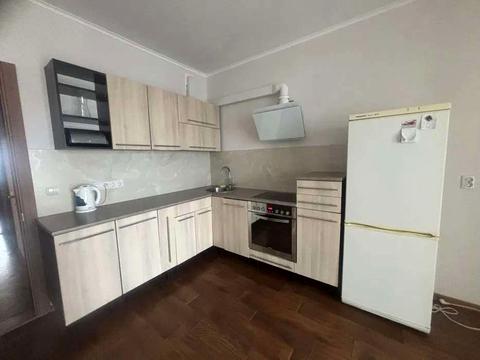 квартира за адресою Ревуцького вул., 54