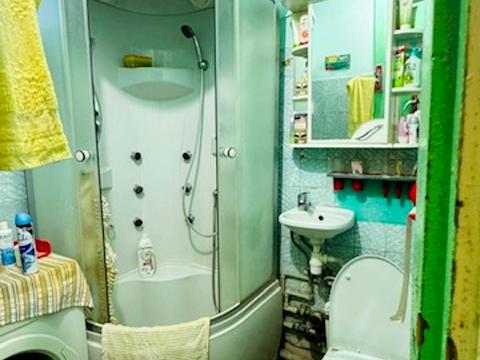 квартира за адресою Наукова вул., 110