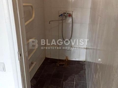 комерційна за адресою Науки просп., 158