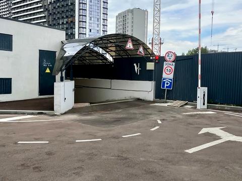 квартира за адресою Дніпровська набережна вул., 17В