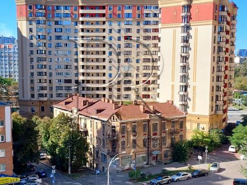 квартира за адресою Річкова вул., 3