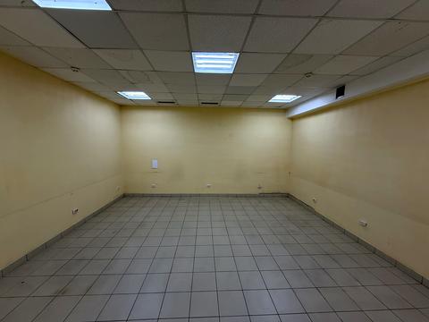 комерційна за адресою Озерна вул., 10/1в