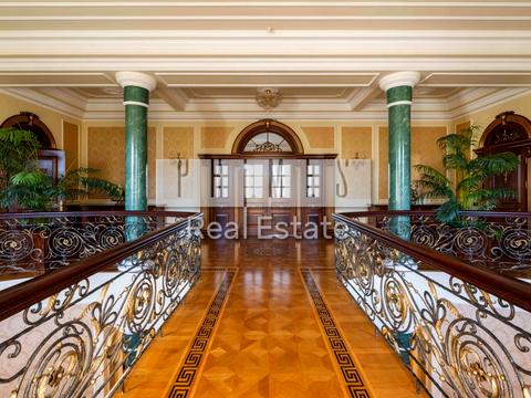 будинок за адресою смт. Козин, Столичне шосе