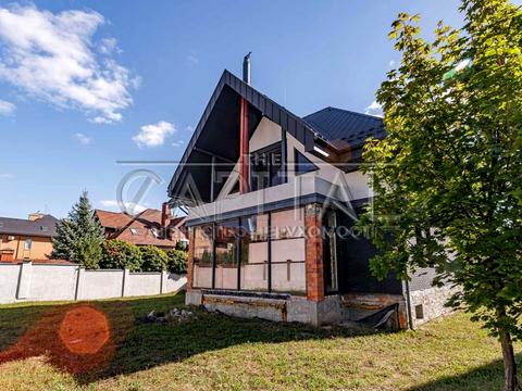 будинок за адресою Кленова Долина