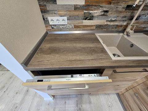 квартира за адресою Печерська вул., 24