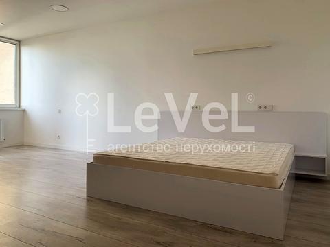 квартира за адресою Ованеса Туманяна вул., 15-А