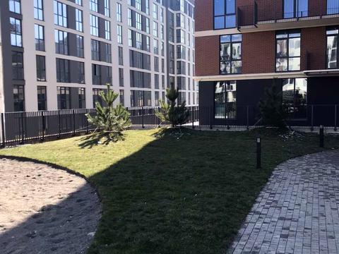 комерційна за адресою Галицька вул., 7