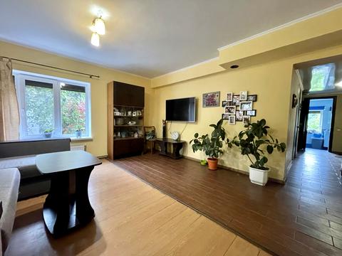 будинок за адресою с. Олександрівка, Марка Аврелія