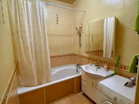 квартира по адресу Прохоровская ул., 43