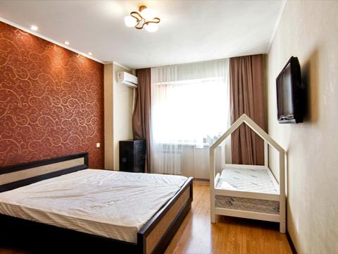 квартира за адресою Печерська вул., 6