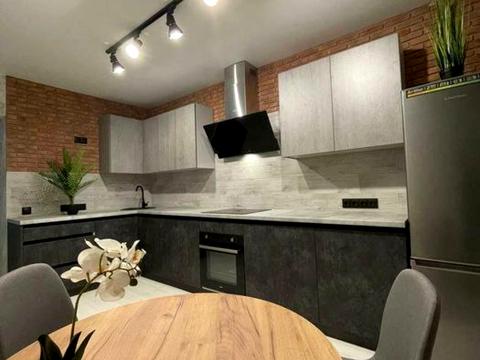 квартира за адресою Гвардейцев Широнинцев, 72