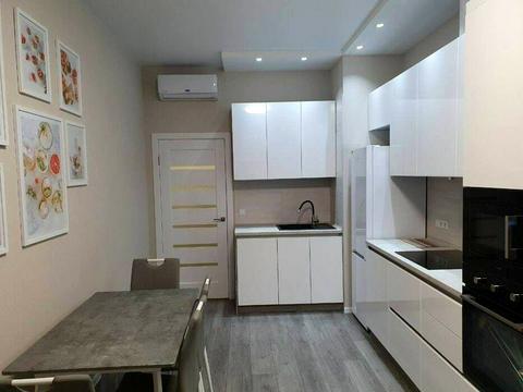 квартира по адресу Владимира Моссаковского ул. (Клари Цеткін), 7