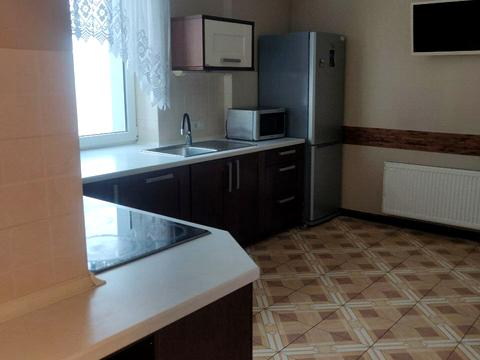 квартира за адресою Дніпровська набережна вул., 1