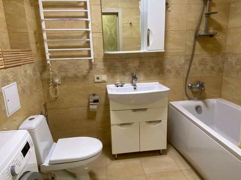 квартира по адресу Митрополита Василия Липковского ул. (Урицкого), 37-Б