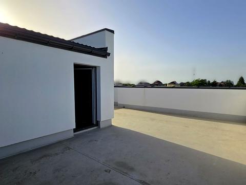 дом по адресу Князя Романа ул., 1