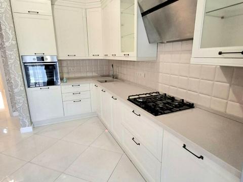 квартира по адресу Придорожна ул., 4