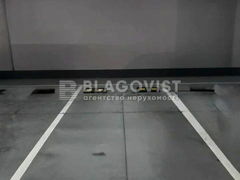 паркомісце за адресою Бульварно-Кудрявська вул. (Воровського), 17