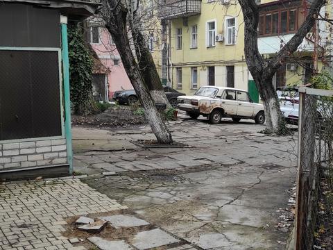 комерційна за адресою Велика Арнаутська вул., 123