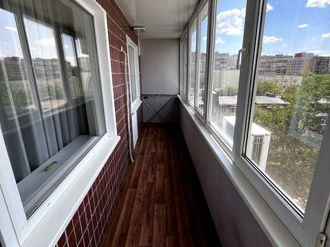 квартира по адресу Менахем-Мендл Шнеерсона ул. (Мініна), 1