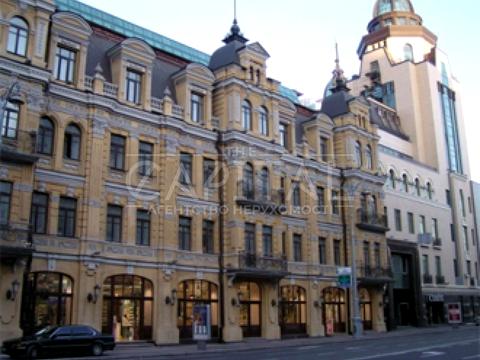 комерційна за адресою Велика Васильківська вул. (Червоноармійська), 1