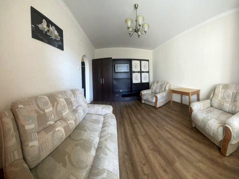 квартира за адресою Сержа Лифаря вул. (Олександра Сабурова), 5