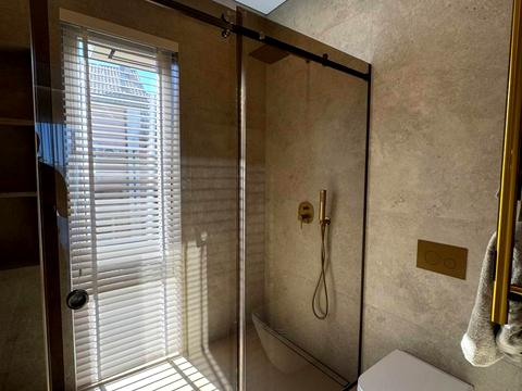 будинок за адресою Центральна вул., 37