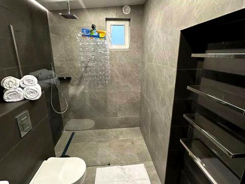 квартира за адресою Троїцька пл., 2-А
