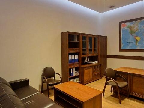 комерційна за адресою Маразліївська вул., 8