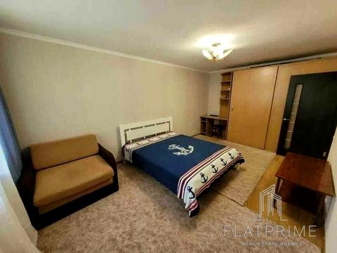 квартира по адресу Туполева академика ул., 5-В