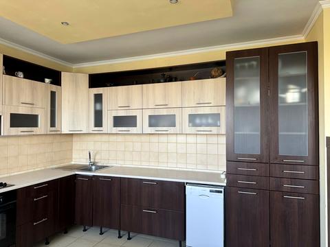 квартира за адресою Антіна Манастирського вул. (), 2