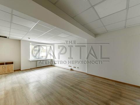 комерційна за адресою Антоновича вул. (Горького), 91/14