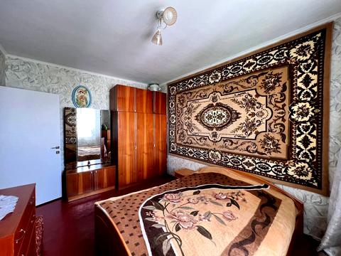 квартира за адресою В'ячеслава Чорновола вул., 15