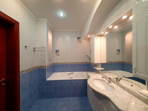 квартира по адресу Анны Ахматовой ул., 16-Б