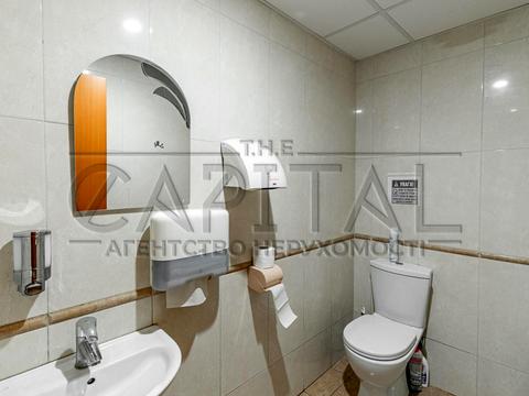 комерційна за адресою Болсуновська вул. (Сергія Струтинського), 8
