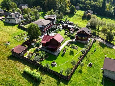коммерческая по адресу Івана Франка, 450