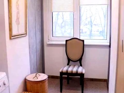 квартира за адресою Академіка Глушкова просп., 22