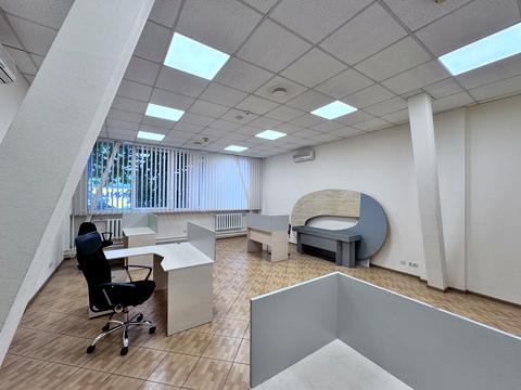 комерційна за адресою Ґарета Джонса вул. (Сім'ї Хохлових), 15